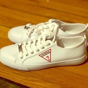 Retro Guess? Sneakers